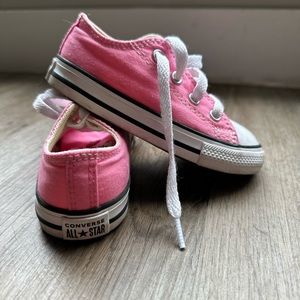 Toddler Converse - size 7